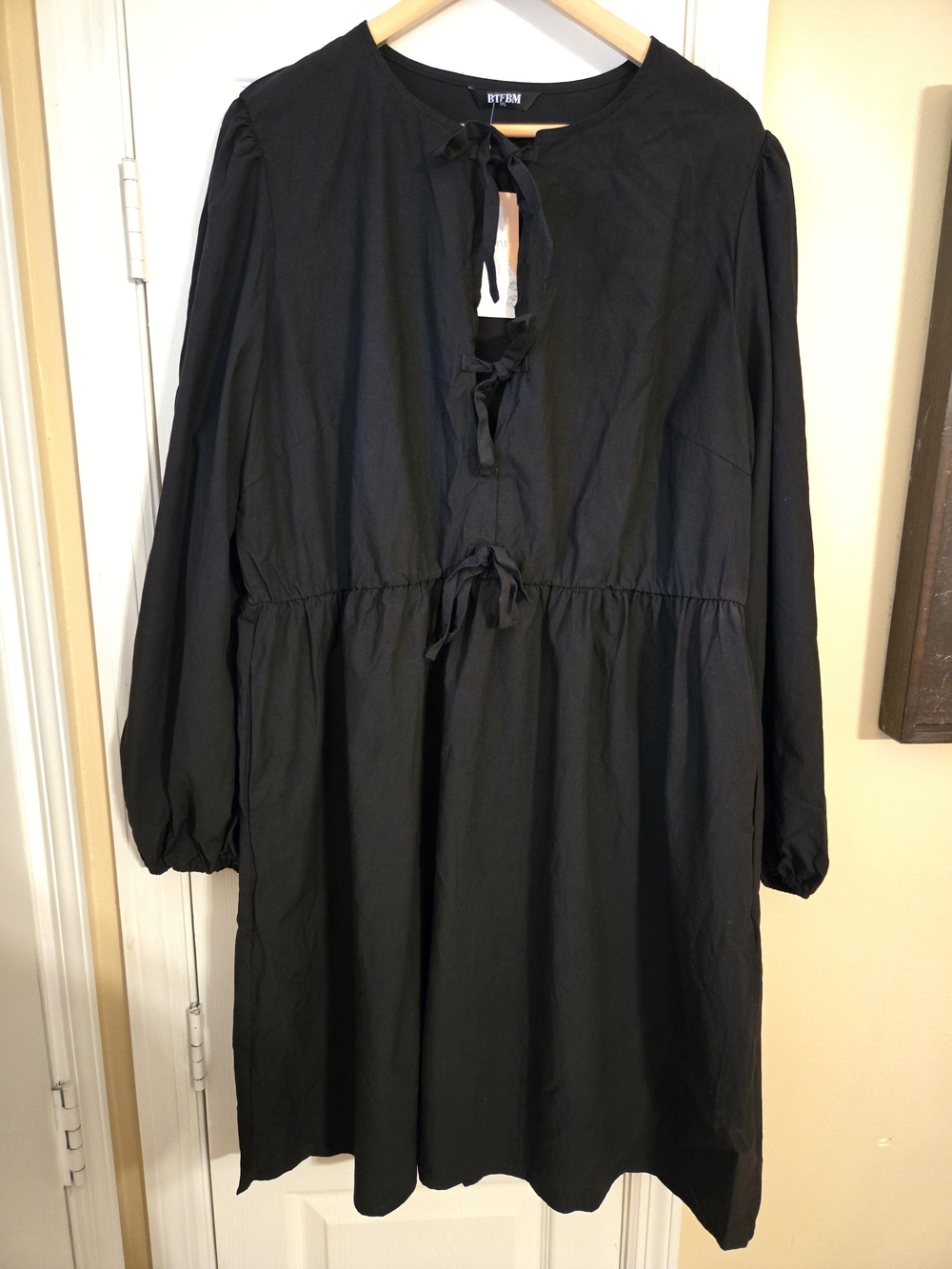 Women's Black Long-Sleeve Tie-Front Dress With Pockets Size XXL